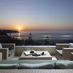 호텔 마카리스 스위트&스파 4*