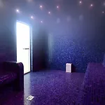 Hotel Macaris &