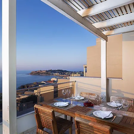 Hotel Macaris &