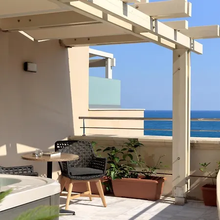 Macaris & Hotel Rethymno (Crete)