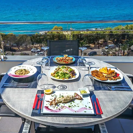 Macaris & Rethymno (Crete)