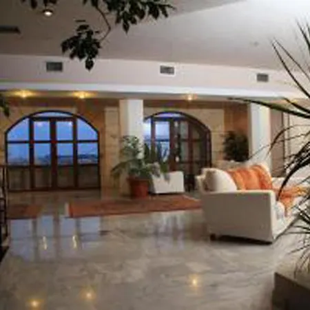Macaris & 4* Rethymno (Crete)