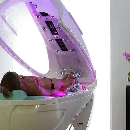 마카리스 스위트&스파 4*