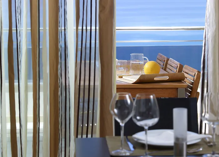 马卡利斯套房酒店及spa 罗希姆诺