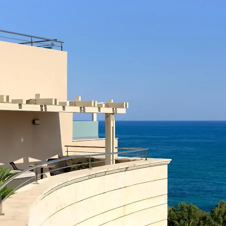 Hotell Macaris &