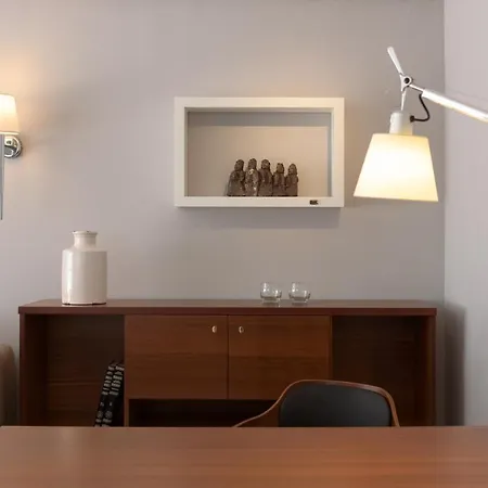 فندق سبا وأجنحة ماكاريس 4*