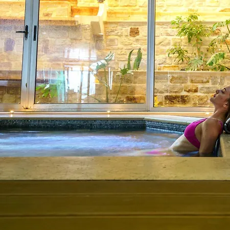 Macaris & Hotell Rethymno
